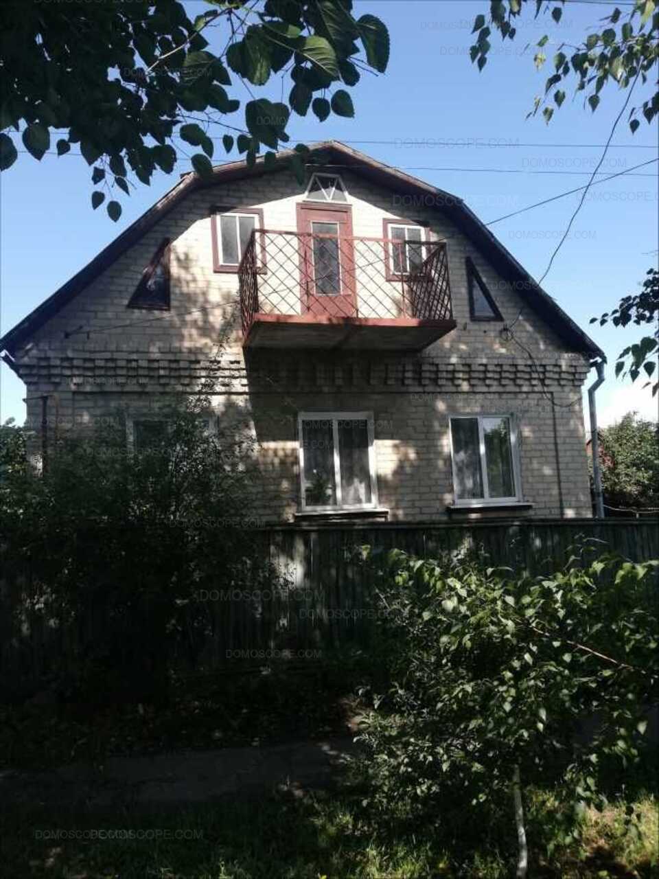 Сад, огород, погреб, хоз. постройки, два балкони, на другому поверсі. асвал...